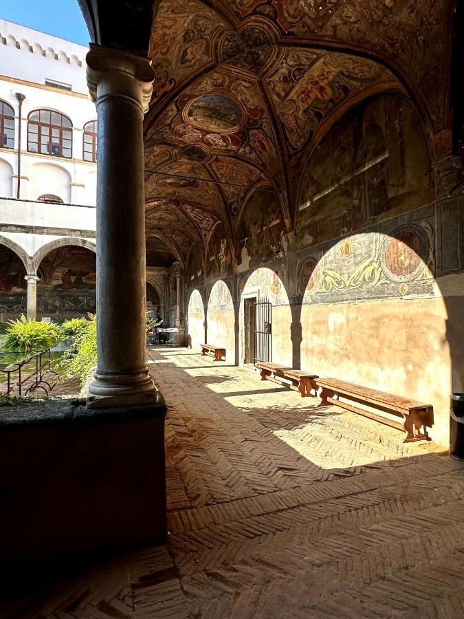 ナポリ La Nova Bed And Museum Bed & Breakfast エクステリア 写真