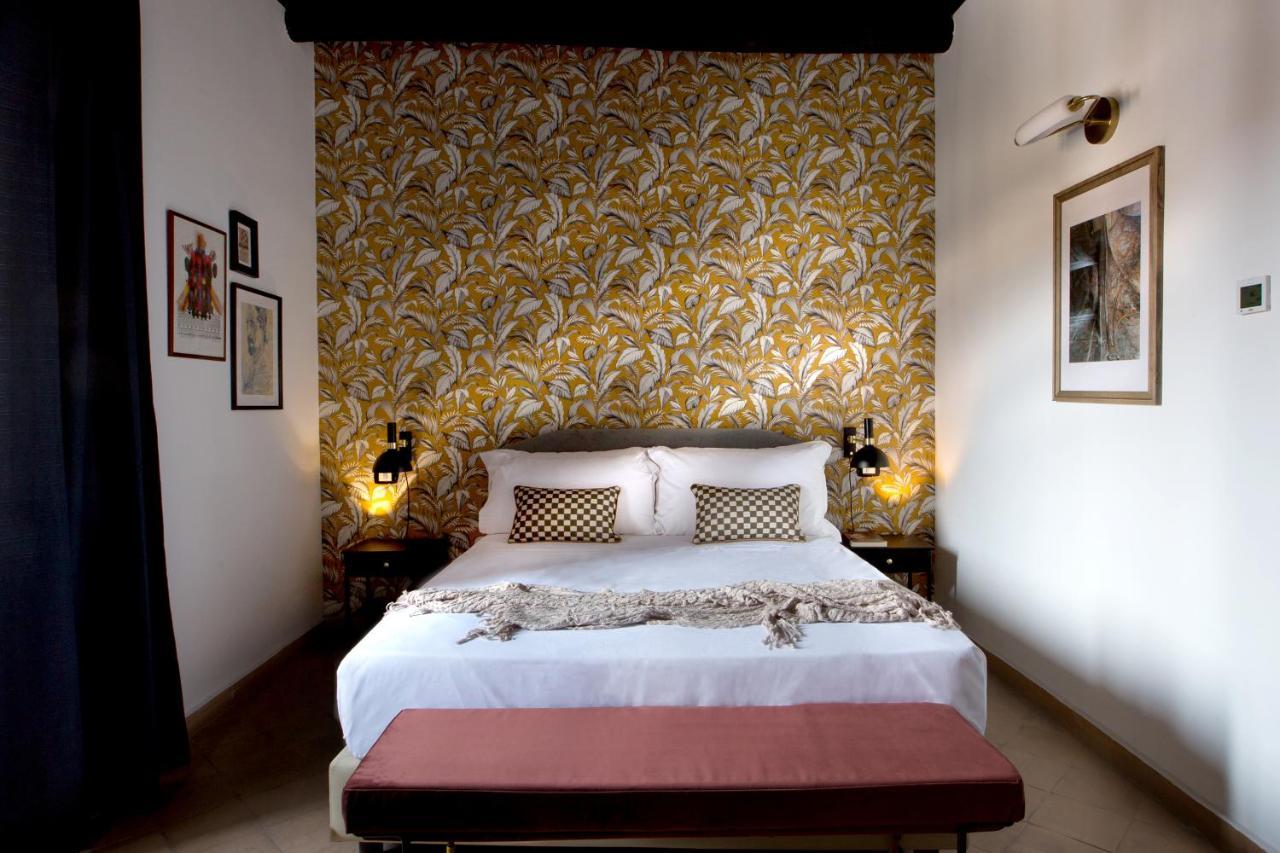 ナポリ La Nova Bed And Museum Bed & Breakfast エクステリア 写真