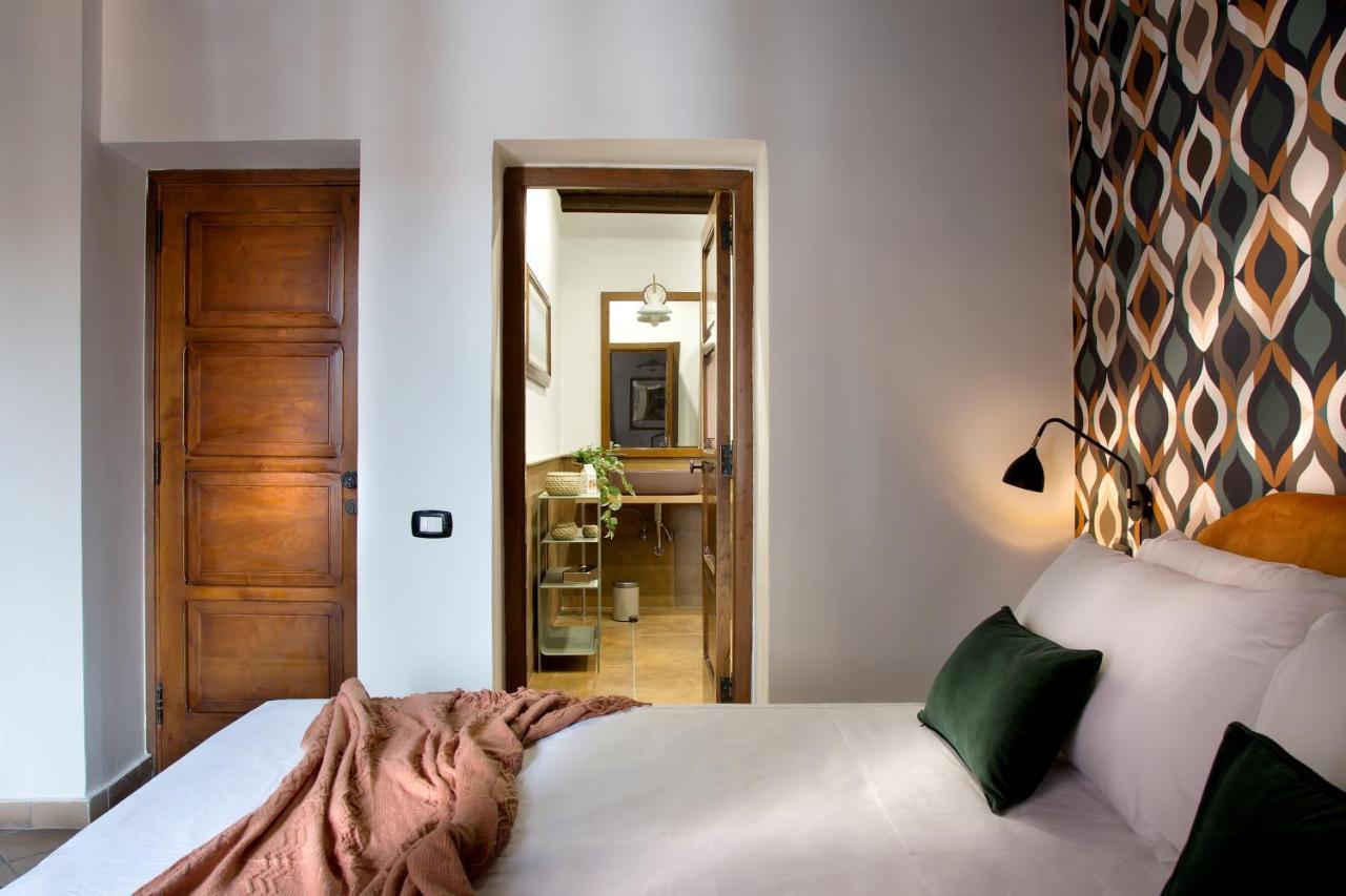 ナポリ La Nova Bed And Museum Bed & Breakfast エクステリア 写真